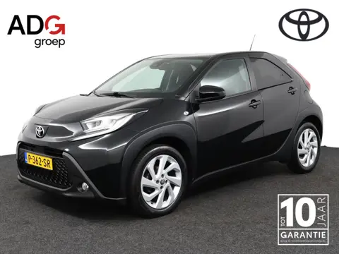 Toyota Aygo X 1.0 VVT-i MT first | LM Velgen | Apple Carplay/Android Auto | extra getint glas |
