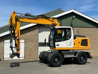 Liebherr A918 (bj 2013)