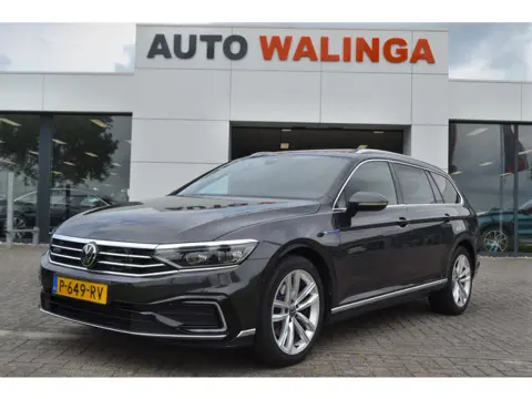 Volkswagen Passat Variant 1.4 TSI PHEV GTE SOH 94.93% Panoramadak | Leer | Trekhaak | Head up | Virt