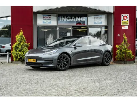 Tesla Model 3 Standard RWD Plus | Trekhaak | Tabacco Leder