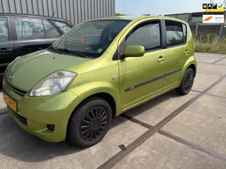 Daihatsu Sirion 2 1.0-12V Premium AIRCO