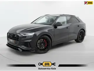 Audi Q8 55 TFSI quattro * S-line * Panoramadak * Dealer onderh. *