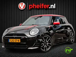 MINI 3-deurs Cooper E John Cooper Works XL 40.7 kWh Panoramadak/ Head up/ Led/ Stoelmassage/ Harman-