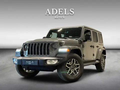 Jeep Wrangler Unlimited 4xe 380 Sahara Trekhaak Sting Grey Camera
