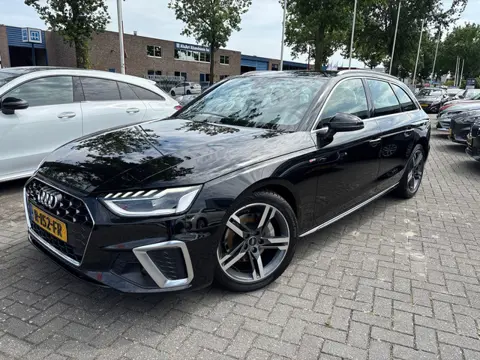 Audi A4 Avant 40 TFSI quattro S edition / S-line / virtual / trekhaak / carplay / dealer ond,