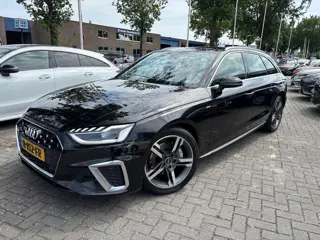 Audi A4 Avant 40 TFSI quattro S edition / S-line / virtual / trekhaak / carplay / dealer ond,