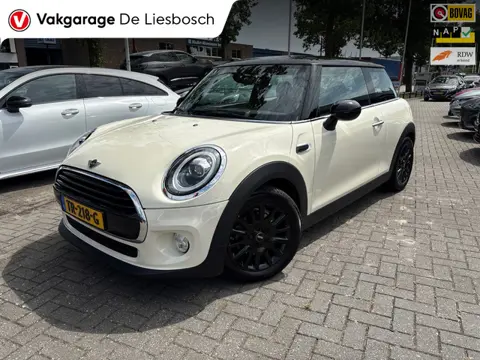 Mini 3-Deurs 1.5 Cooper Chili/navi/pdc/cruisec/boeken/sportstoelen//clima/