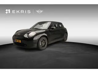 MINI 3-Deurs Cooper E Blackyard 40.7 kWh Head-Up | Getint Glas | Stoelverwarming | Cruise control | 
