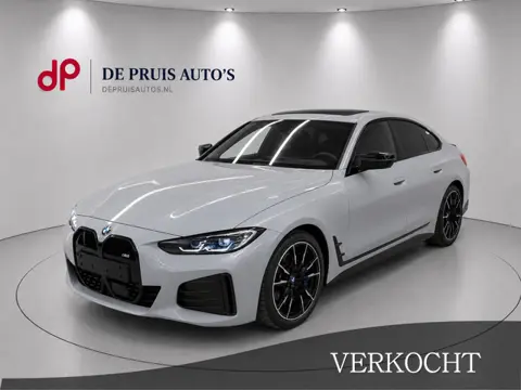 BMW i4 M50 X Drive 84 kWh SOH 95% Pano Trekhaak Head Up Luchtvering memory Harman/Kardon 19 Inch M W