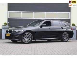 BMW 3-serie Touring 330e eDrive Edition M Sport | Panoramadak |