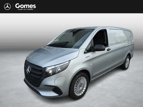 Mercedes-Benz eVito eVito 112 L2 60 kWh Mercedes-Benz eVito eVito 112 L2 66 kWh