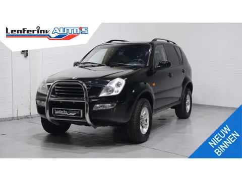 SsangYong Rexton RX 290 Grijs Kenteken Automaat APK 03-2027 Trekhaak 3.500 kg, Airco, ECC, Youngtime