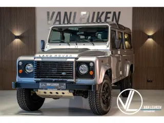 Land Rover Defender 2.2D 110 by Piet boon