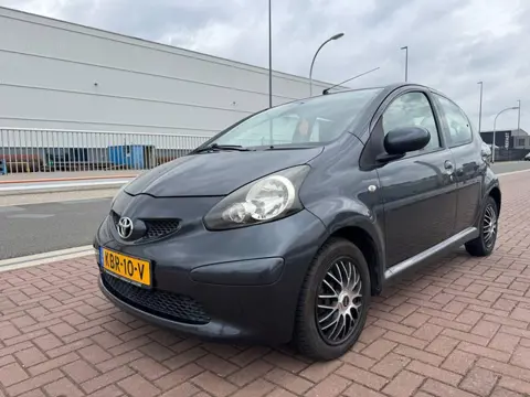 Toyota Aygo 1.0-12V /Airco/St.bkr/Elek.rmn/Frisse APK