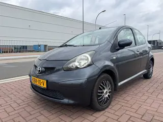 Toyota Aygo 1.0-12V /Airco/St.bkr/Elek.rmn/Frisse APK