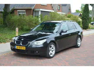 BMW 5-serie Touring 530d panoramadak/leer/navi
