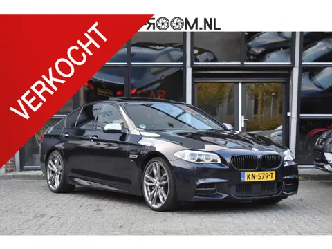 BMW 5-serie M550xd Pano HUD Keyless Lane H&K 360C Softclose