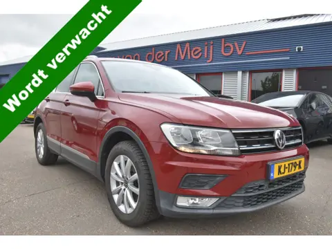 Volkswagen Tiguan 1.4 TSI Connected Series , CLIMATRONIC , V STOEL VERW , PDC V+A , LMV17 , NAVI ,