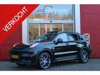 Lynk & Co 01 1.5 261PK PHEV | NIEUW MODEL! DONKERE HEMEL BEKLEDING | PANORAMA SCHUIF / KANTELDAK | I