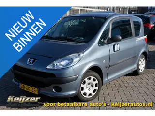 Peugeot 1007 1.4 Sporty Automaat