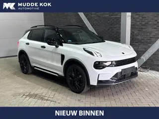 Lynk&co 01 1.5 More | ACC | Panoramadak | 20 Inch | Stoel+Stuurverwarming | Getint Glas