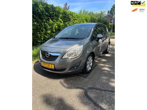 Opel Meriva 1.4 Turbo Anniversary Edition