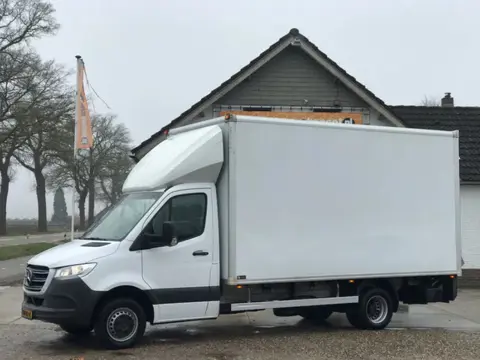 Mercedes-Benz Sprinter 516 2.2 CDI Euro 6 Bakwagen Koffer Laadklep LBW