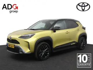 Toyota Yaris Cross 1.5 Hybrid Adventure | AWD | Leder-stof bekleding | Trekhaak | Stoelverwarming | 
