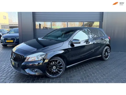 Mercedes-Benz A-klasse 180 Ambition Stoelverwarming|PDC