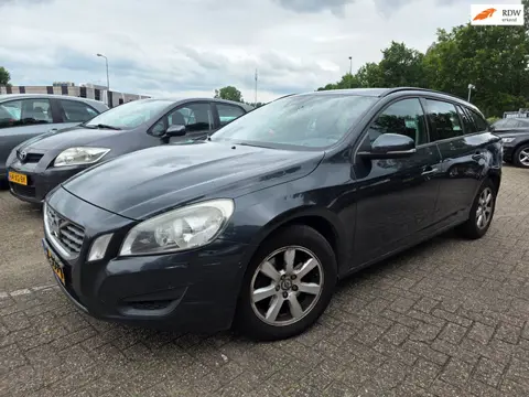 Volvo V60 1.6 D2 R-Design