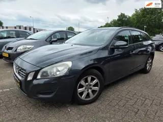 Volvo V60 1.6 D2 R-Design