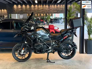BMW All-Road R 1250 GS Tripple black|Akra|Bomvol|Nieuw Onderhoud