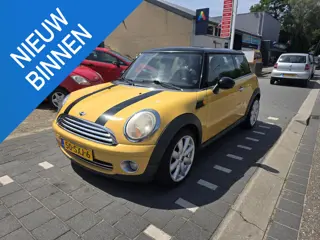 MINI 3-Deurs 1.6 Cooper airco, elektrische ramen, sportvelgen en slechts 109000 km gelopen