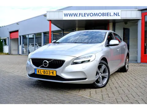 Volvo V40 2.0 T3 152pk Momentum Navi|LED|Clima|LMV