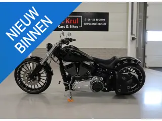 Harley Davidson 103 FXSB Softail Breakout Custom 8.320 km! Nieuwstaat! Jekill & Hyde met klep, alcan