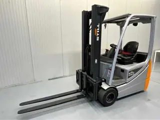 Still RX20-18 - 4,8M - Triplex - Freelift - Sideshift
