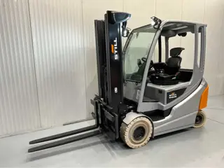 Still RX60-25- 4,9M - Triplex - Freelift - Sideshift