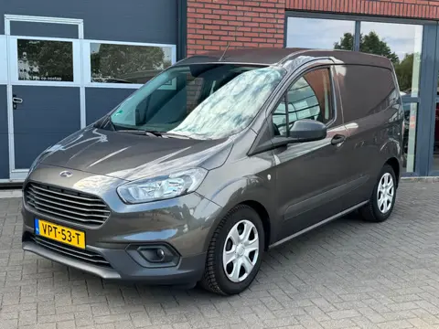 Ford Transit Courier 1.5 TDCI Trend Duratorq S&S