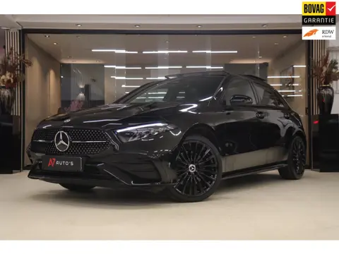 Mercedes-Benz A-klasse 250 e PANO/CARPLAY/STOELVER/SFEER/STOELVER/VOL