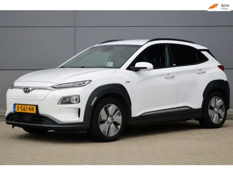 Hyundai Kona EV Premium Sky 64 kWh