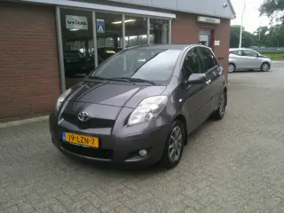 Toyota Yaris 1.3 VVTi Aspiration Trekhaak (bj 2010)