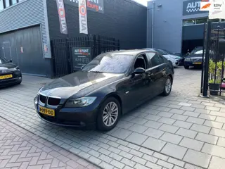 BMW 3-serie 320i MOTOR NIET GOED ENGINE NOT GOOD