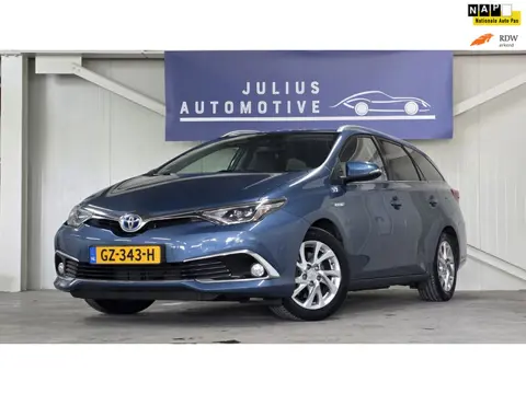 Toyota Auris Touring Sports 1.8 Hybrid Lease Volledig Dealer Onderhouden pro Pano LED Navi Mooi!