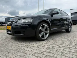 Audi A3 Sportback 1.6 FSI Attraction