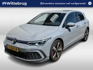 Volkswagen Golf 1.4 eHybrid GTE / AUTOMAAT/ ACC/ APP-CONNECT/ PARK.SENSOR.V+A/ CAMERA/ STUUR+STOELVE