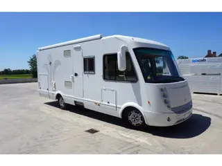Niesmann+Bischoff Arto 69 L Sachs Automaat