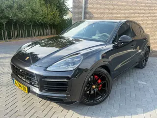 Porsche Cayenne Coupé 3.0 E-Hybrid, BTW, Carbon Dak, 22'' GT Design, Lichtgewichtpakket, Soft-Close,