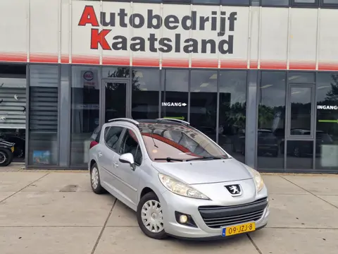 Peugeot 207 SW 1.6 HDIF XS - Pano - Cruise - Trekhaak -