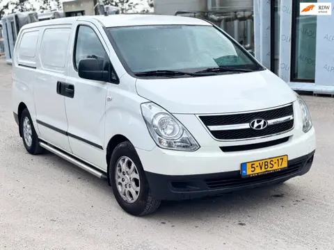 Hyundai H 300 2.5 CRDi Dynamic AC