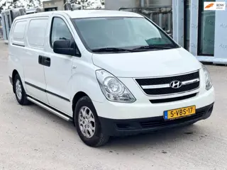 Hyundai H 300 2.5 CRDi Dynamic AC